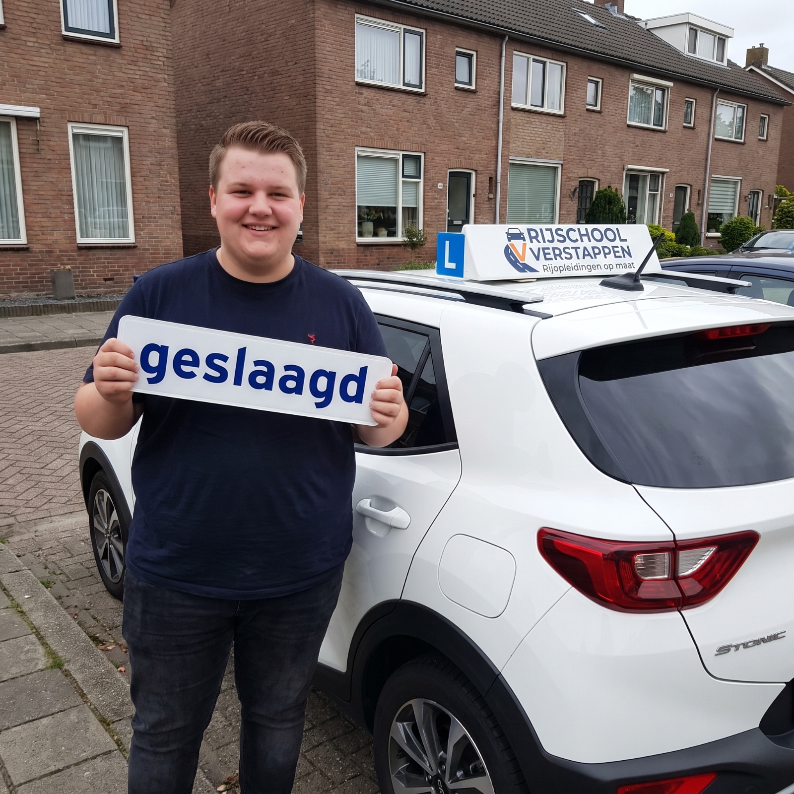 Geslaagde leerling bij Rijschool Verstappen